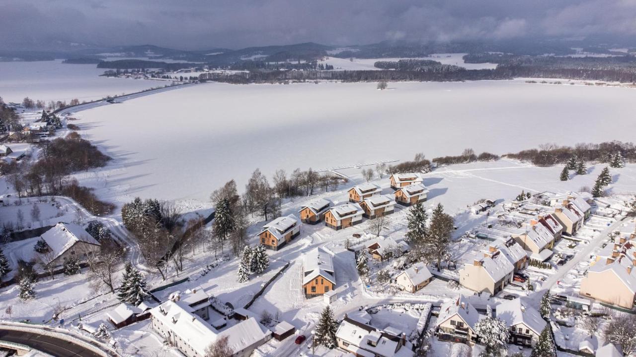 Resort Male Lipno Cerna v Posumavi Exterior photo