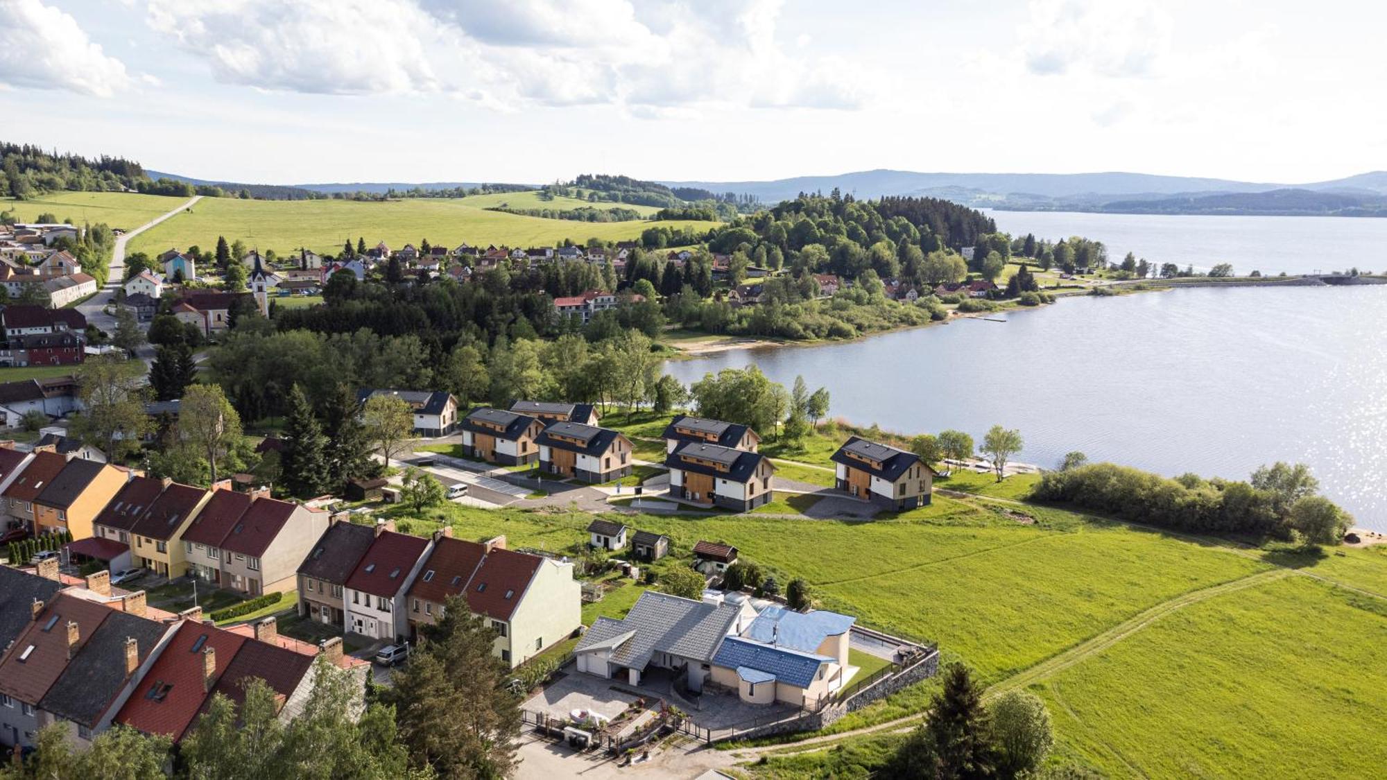 Resort Male Lipno Cerna v Posumavi Exterior photo