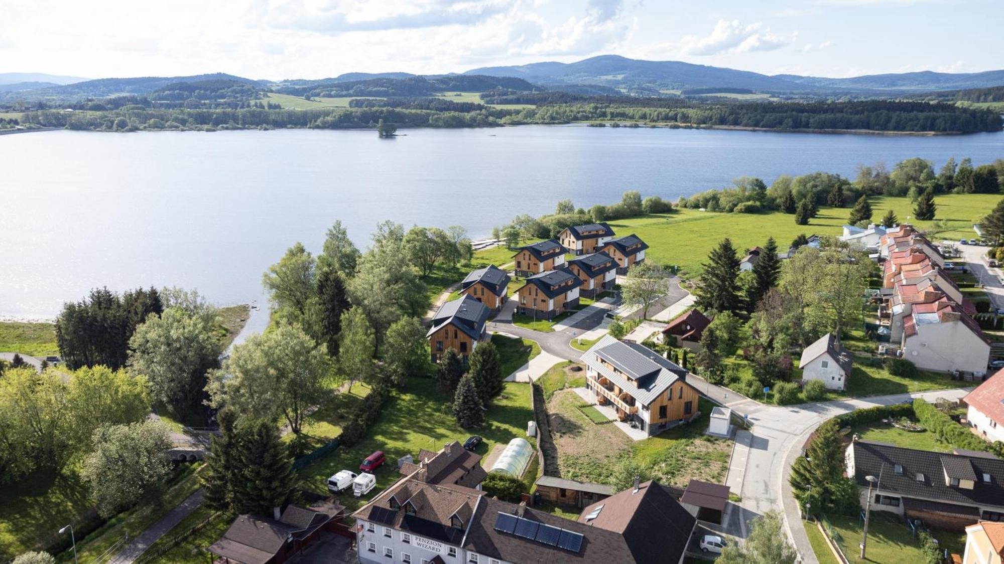 Resort Male Lipno Cerna v Posumavi Exterior photo