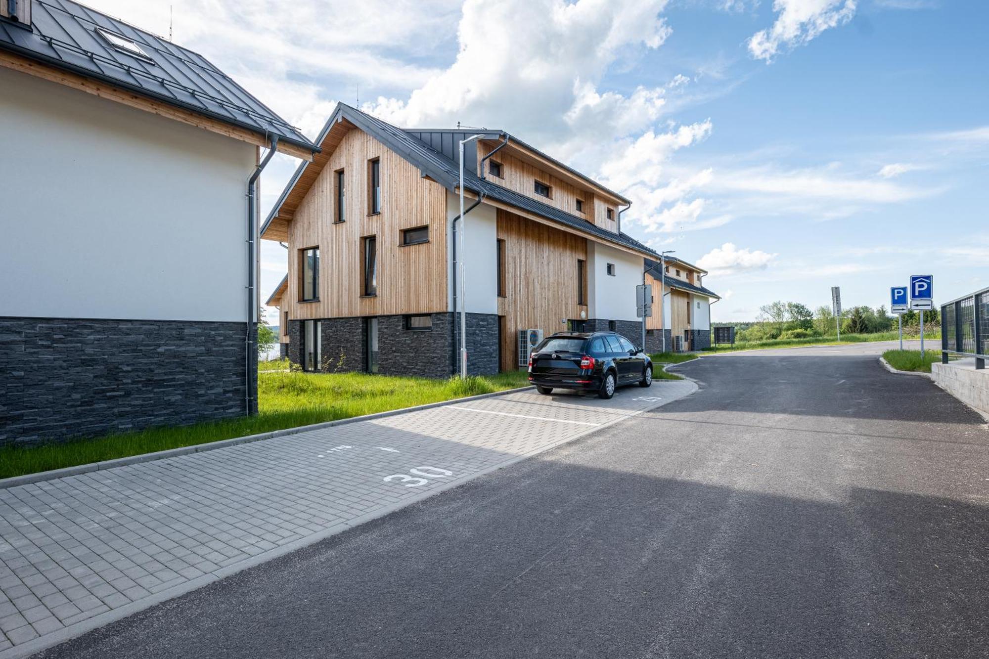 Resort Male Lipno Cerna v Posumavi Exterior photo
